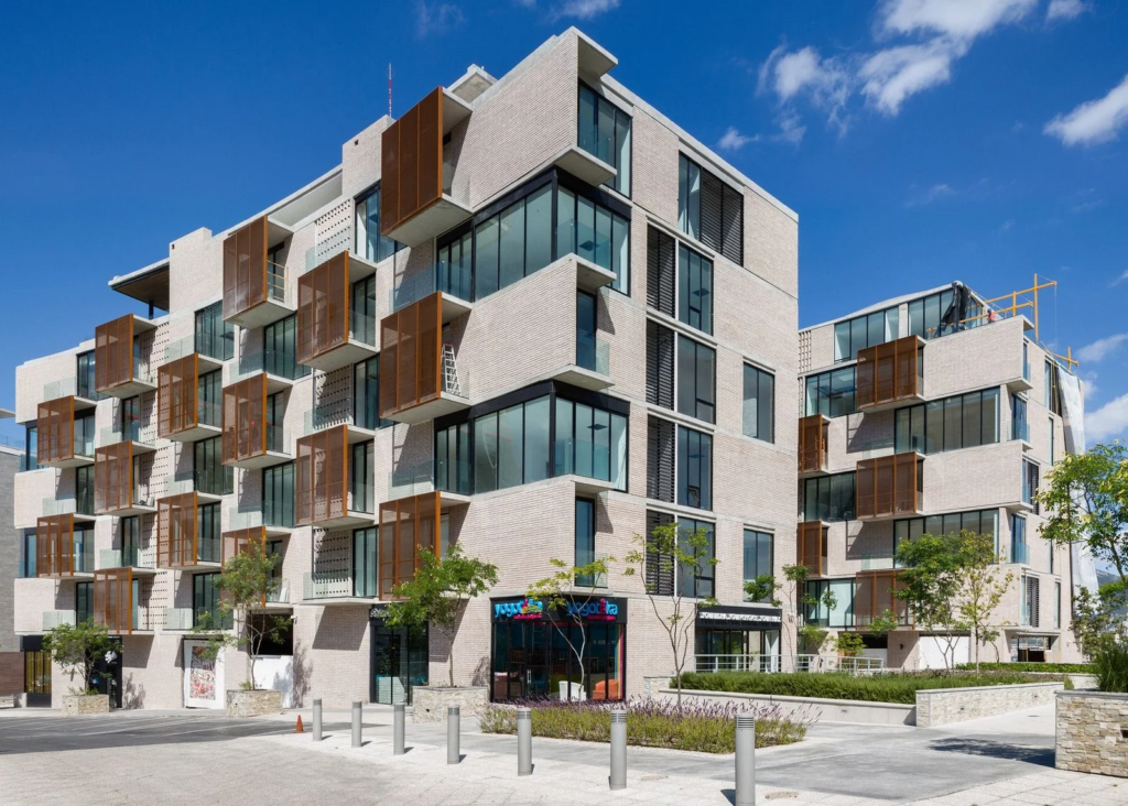 Luxury Apartments in Dwarka Expressway